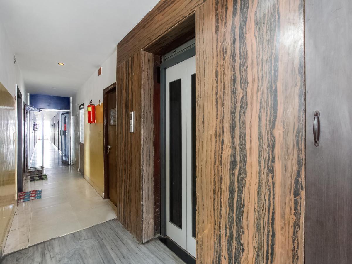 Spot On 43451 Hotel Sakunthala International Тирунелвели Экстерьер фото